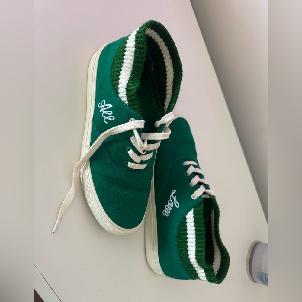 Tory Burch shoe